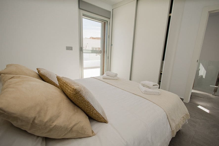 3 bedroom Villa for sale in Rojales with pool - € 345,000 (Ref: 9193658)