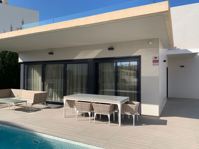 4 bedroom Villa for sale in Campoamor, Orihuela with pool - € 899,000 (Ref: 9193664)