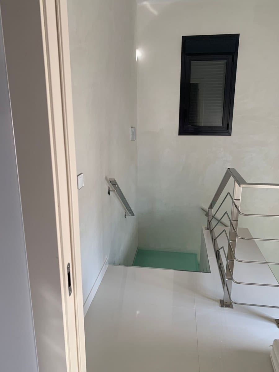 Chalet de 4 habitaciones en Campoamor en venta con piscina - 899.000 € (Ref: 9193664)