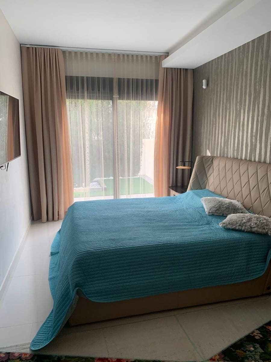 Chalet de 4 habitaciones en Campoamor en venta con piscina - 899.000 € (Ref: 9193664)