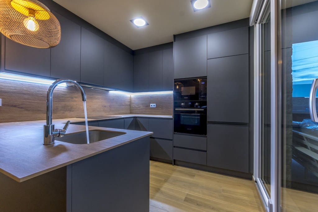 3 bedroom Villa for sale in Rojales with pool - € 629,000 (Ref: 9193665)