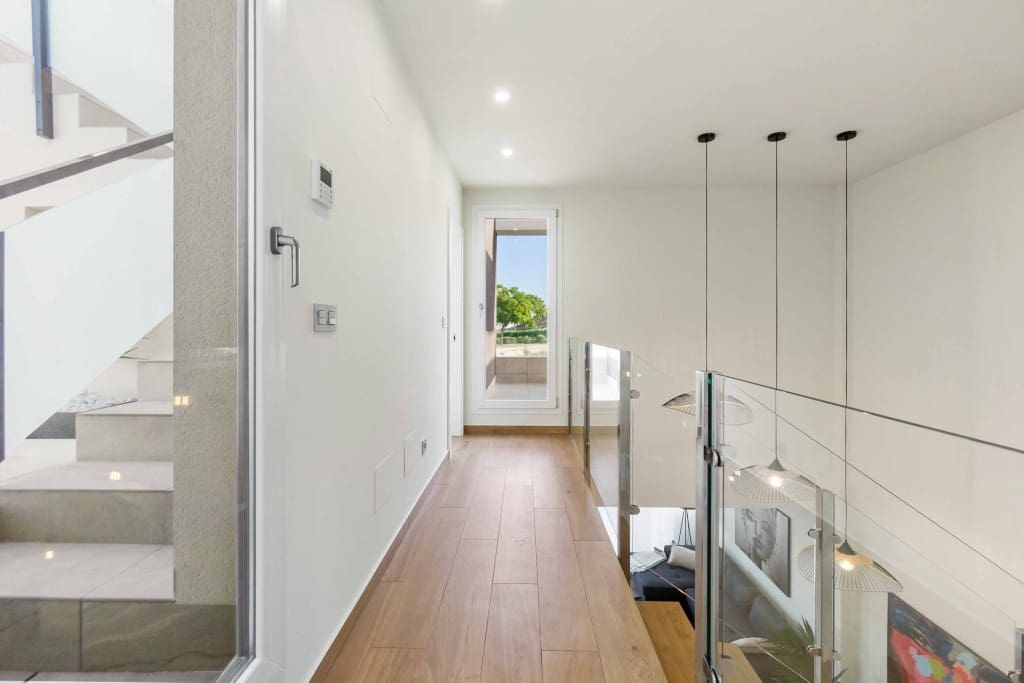 3 bedroom Villa for sale in Rojales with pool - € 629,000 (Ref: 9193665)