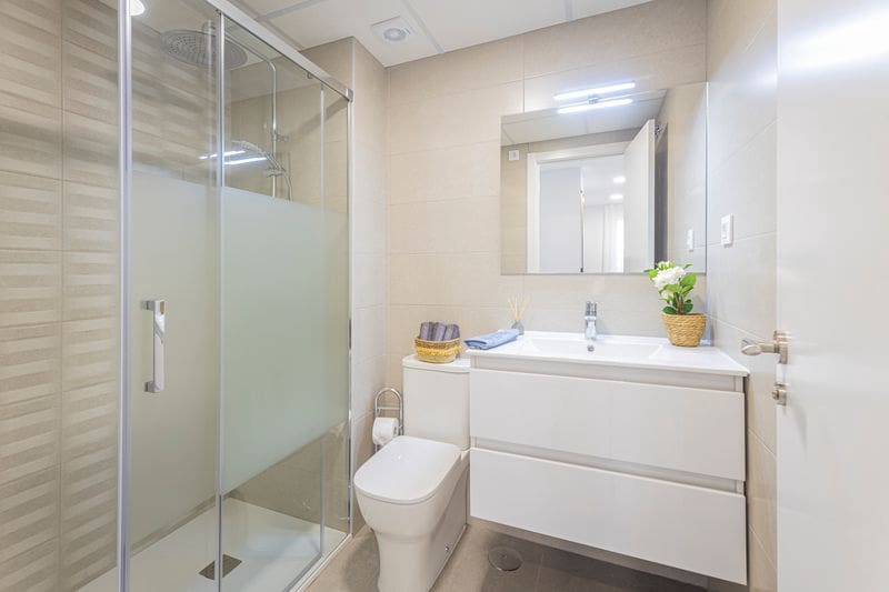 2 Zimmer Apartment zu verkaufen in La Manga del Mar Menor mit Pool Garage - 196.000 € (Ref: 9195442)