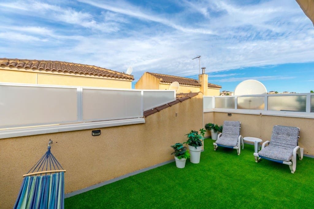 4 sypialnia Dom blizniak na sprzedaż w Playa Flamenca z basenem - 269 500 € (Ref: 9202342)