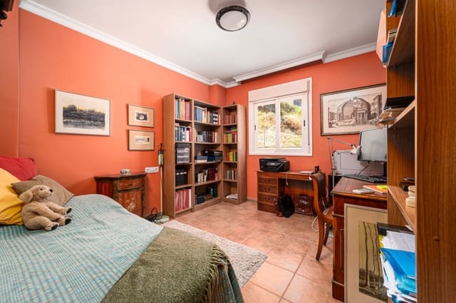 3 camera da letto Casa in vendita in Torre del Mar, Vélez-Málaga con piscina garage - 540.000 € (Rif: 9204382)