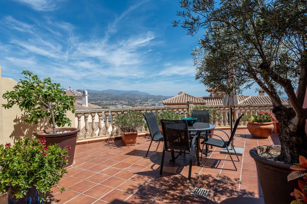 3 sovrum Hus till salu i Torre del Mar med pool garage - 540 000 € (Ref: 9204382)