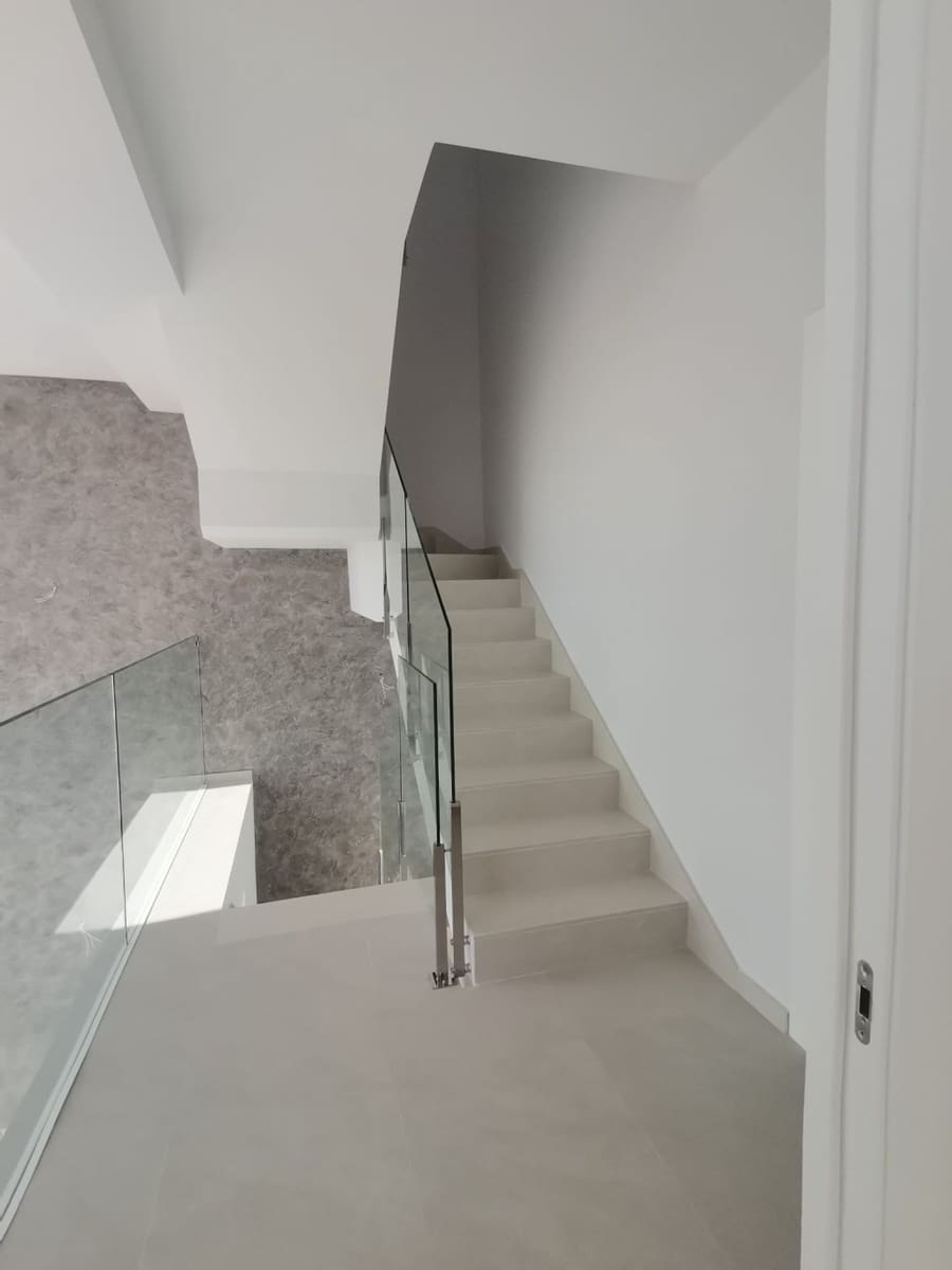 3 makuuhuone Huvila myytävänä paikassa Ciudad Quesada mukana uima-altaan - 579 000 € (Ref: 9204386)