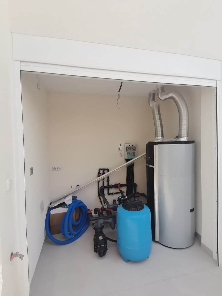 3 makuuhuone Huvila myytävänä paikassa Ciudad Quesada mukana uima-altaan - 579 000 € (Ref: 9204386)