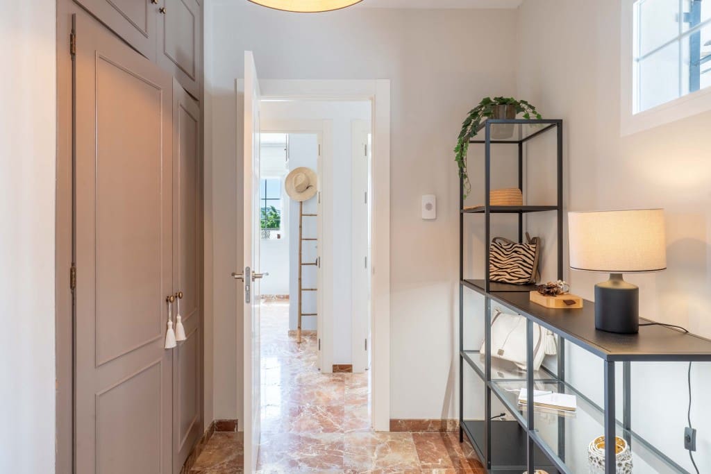 3 soveværelse Villa til salg i Mijas Costa med swimmingpool - € 1.095.000 (Ref: 9204388)