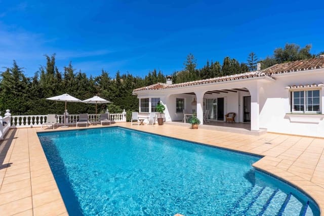 3 soveværelse Villa til salg i Mijas Costa, Mijas med swimmingpool - € 1.095.000 (Ref: 9204388)