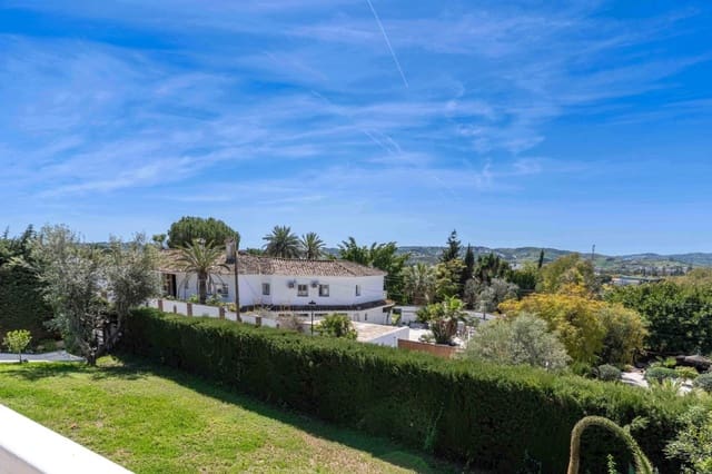 3 soveværelse Villa til salg i Mijas Costa, Mijas med swimmingpool - € 1.095.000 (Ref: 9204388)