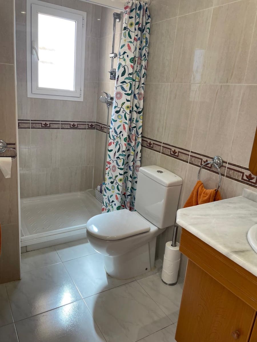 4 sovrum Villa till salu i La Zenia med pool - 570 000 € (Ref: 9208221)