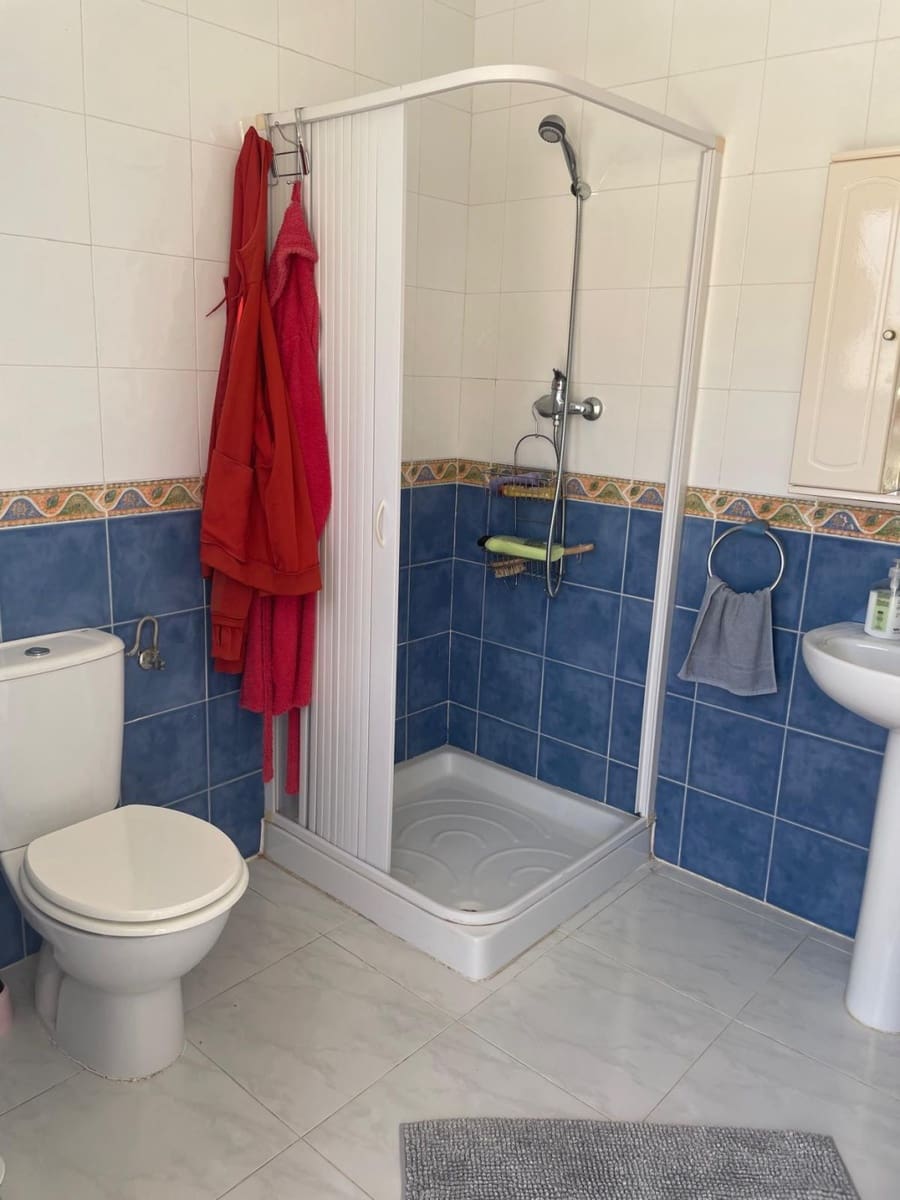 4 sovrum Villa till salu i La Zenia med pool - 570 000 € (Ref: 9208221)