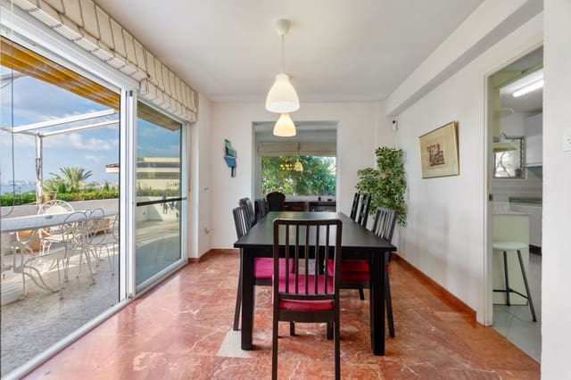 6 sovrum Villa till salu i Alicante stad - 590 000 € (Ref: 9208226)