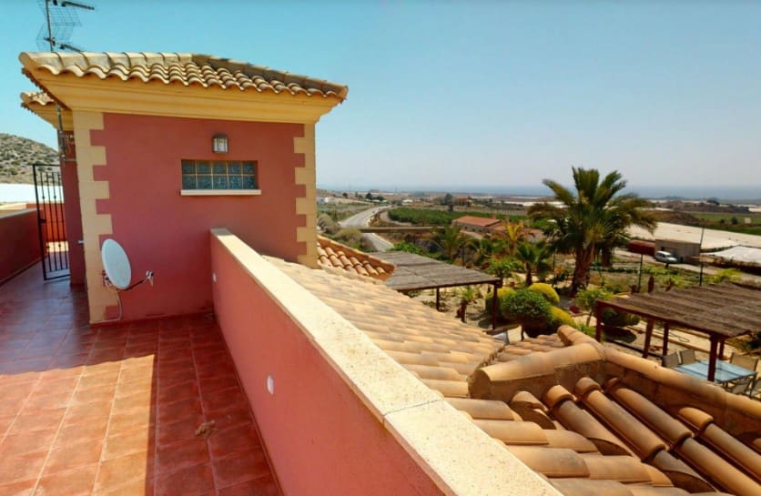 5 soveværelse Villa til salg i Murcia by med swimmingpool garage - € 880.000 (Ref: 9228444)