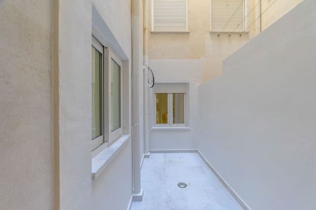 3 bedroom Apartment for sale in Playa del Acequión, Torrevieja with garage - € 275,000 (Ref: 9228446)