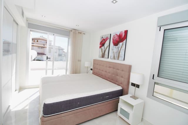 3 soverom Villa til salgs i Lomas de Cabo Roig - Los Dolses, Orihuela med svømmebasseng - € 419 500 (Ref: 9228450)