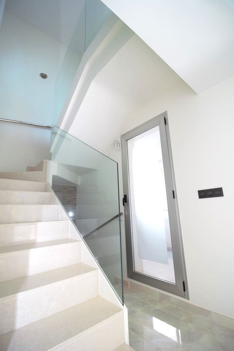 3 soverom Villa til salgs i Orihuela Costa med svømmebasseng - € 419 500 (Ref: 9228450)