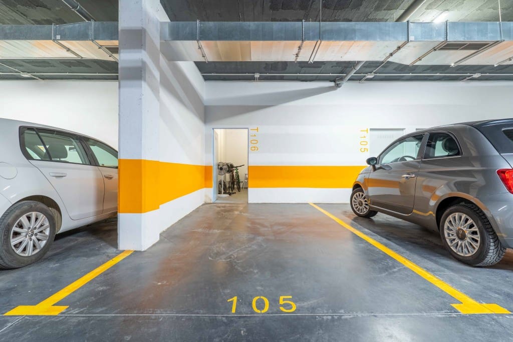 4 Zimmer Penthouse zu verkaufen in Estepona mit Pool - 1.190.000 € (Ref: 9232500)