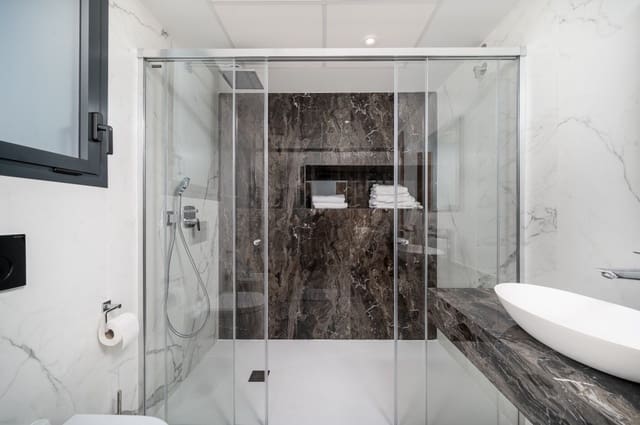 4 sypialnia Willa na sprzedaż w Nerja z basenem - 2 350 000 € (Ref: 9232501)