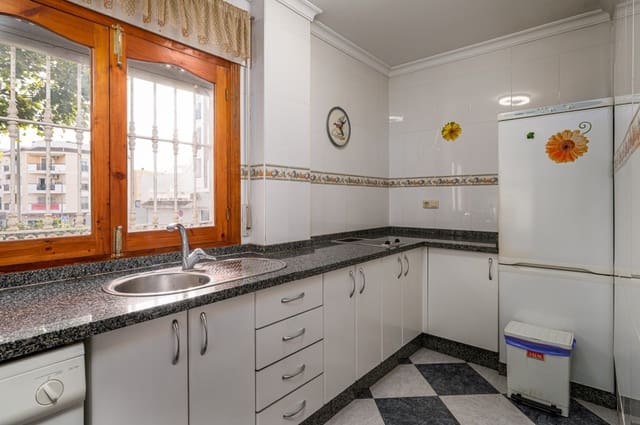 2 sovrum Lägenhet till salu i Nerja med garage - 320 000 € (Ref: 9262431)