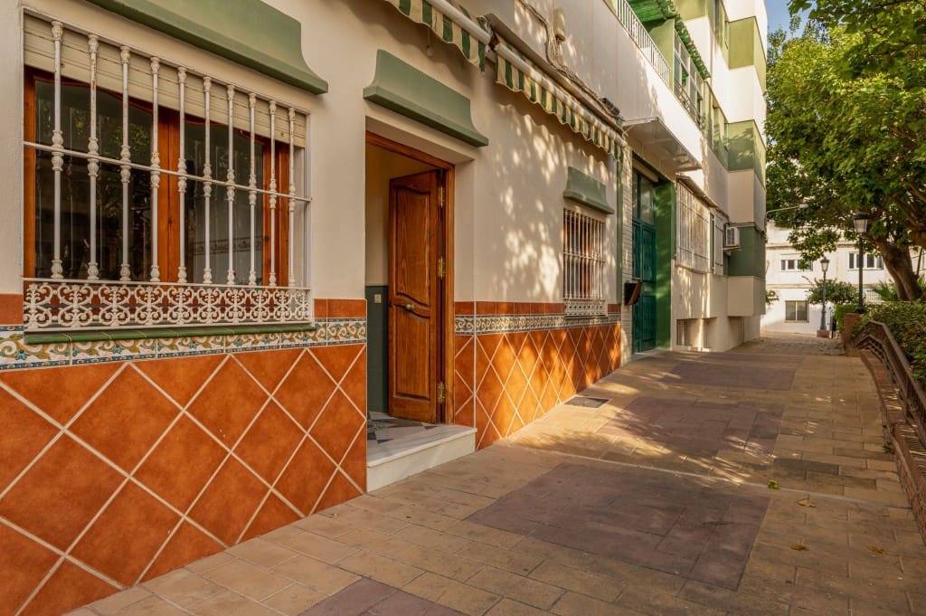 2 sovrum Lägenhet till salu i Nerja med garage - 320 000 € (Ref: 9262431)