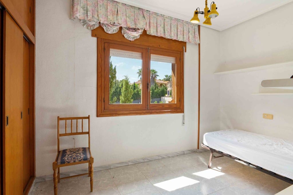 8 slaapkamer Villa te koop in Los Balcones met zwembad garage - € 510.000 (Ref: 9272279)