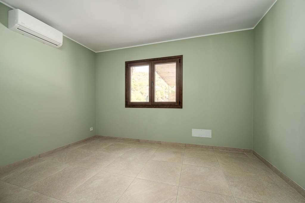 3 slaapkamer Villa te koop in Salobrena met zwembad garage - € 495.000 (Ref: 9272280)