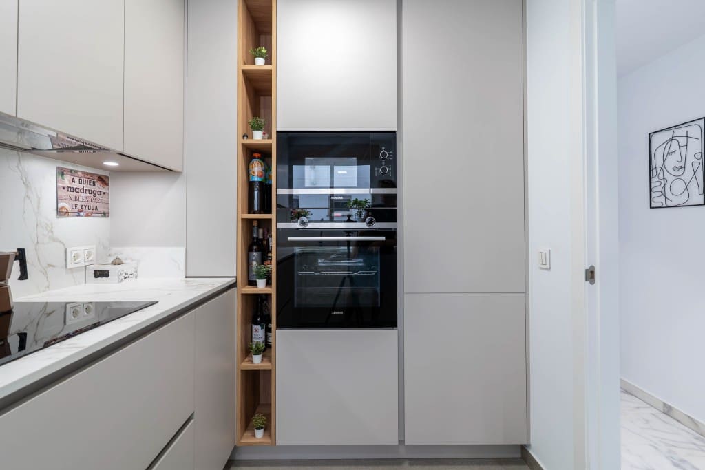 2 soverom Leilighet til salgs i Estepona med svømmebasseng garasje - € 534 000 (Ref: 9272281)