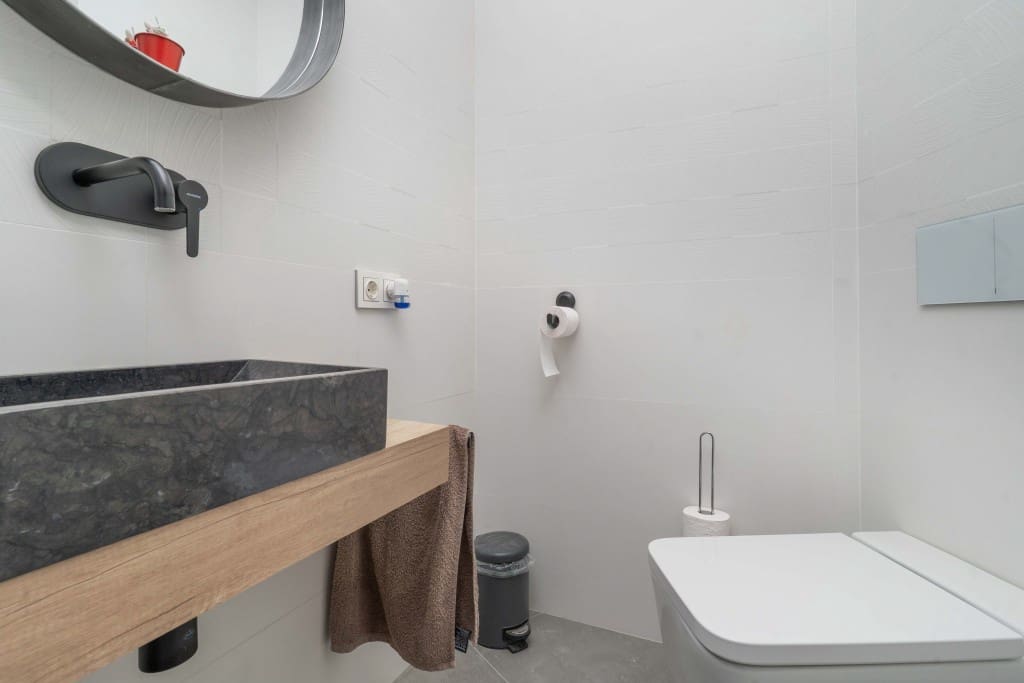 2 soverom Leilighet til salgs i Estepona med svømmebasseng garasje - € 534 000 (Ref: 9272281)