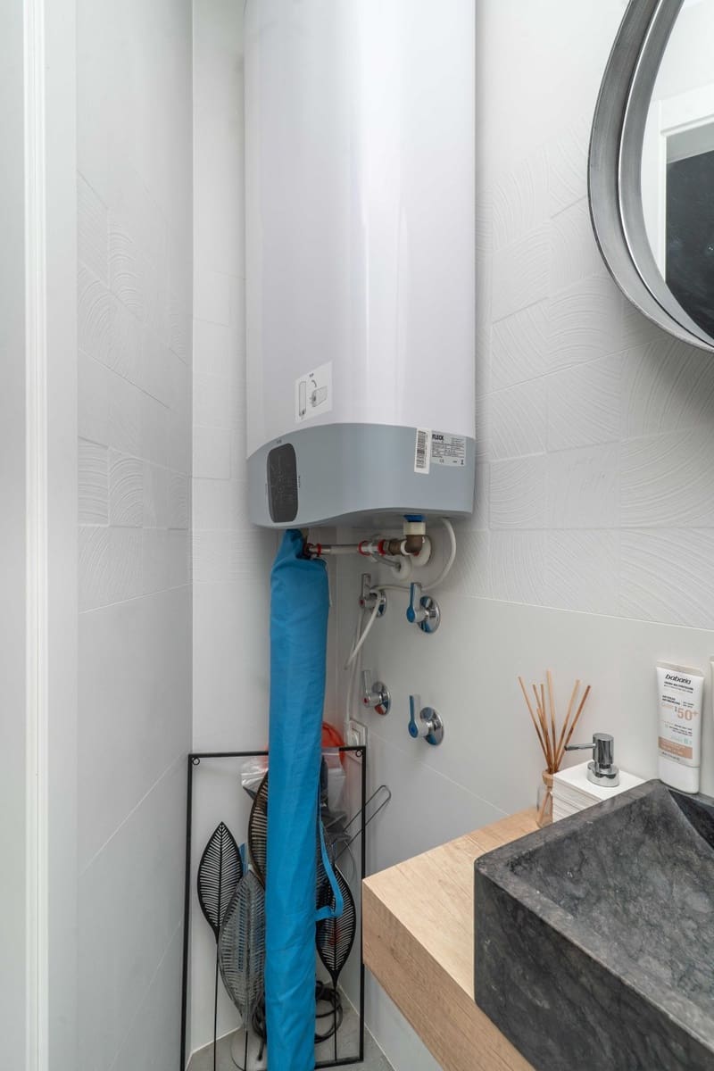 2 soverom Leilighet til salgs i Estepona med svømmebasseng garasje - € 534 000 (Ref: 9272281)