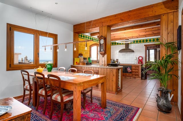 3 soverom Penthouse til salgs i Nerja - € 699 000 (Ref: 9281110)