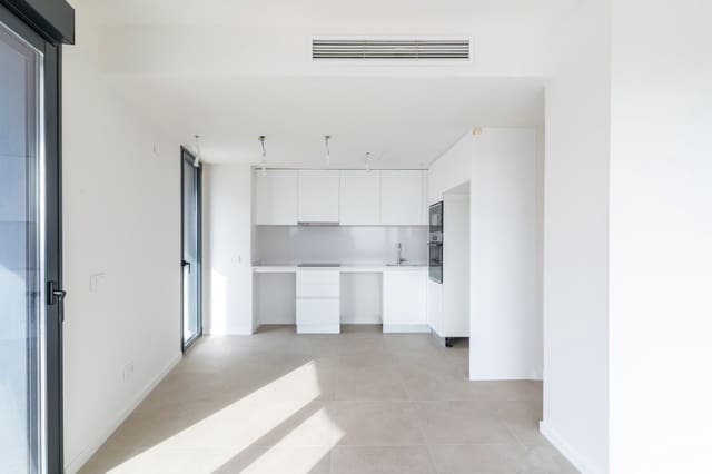 2 sovrum Takvåning till salu i Torremolinos med pool - 925 000 € (Ref: 9294948)