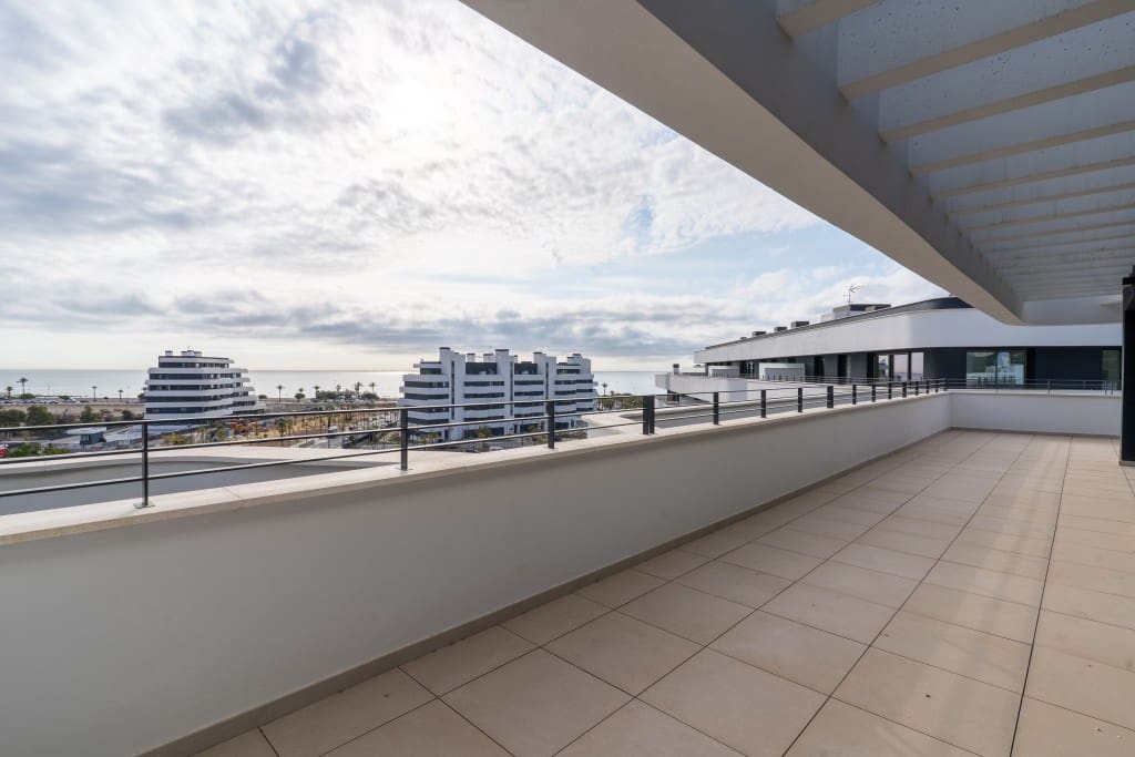 2 soveværelse Penthouse til salg i Torremolinos med swimmingpool - € 925.000 (Ref: 9294948)
