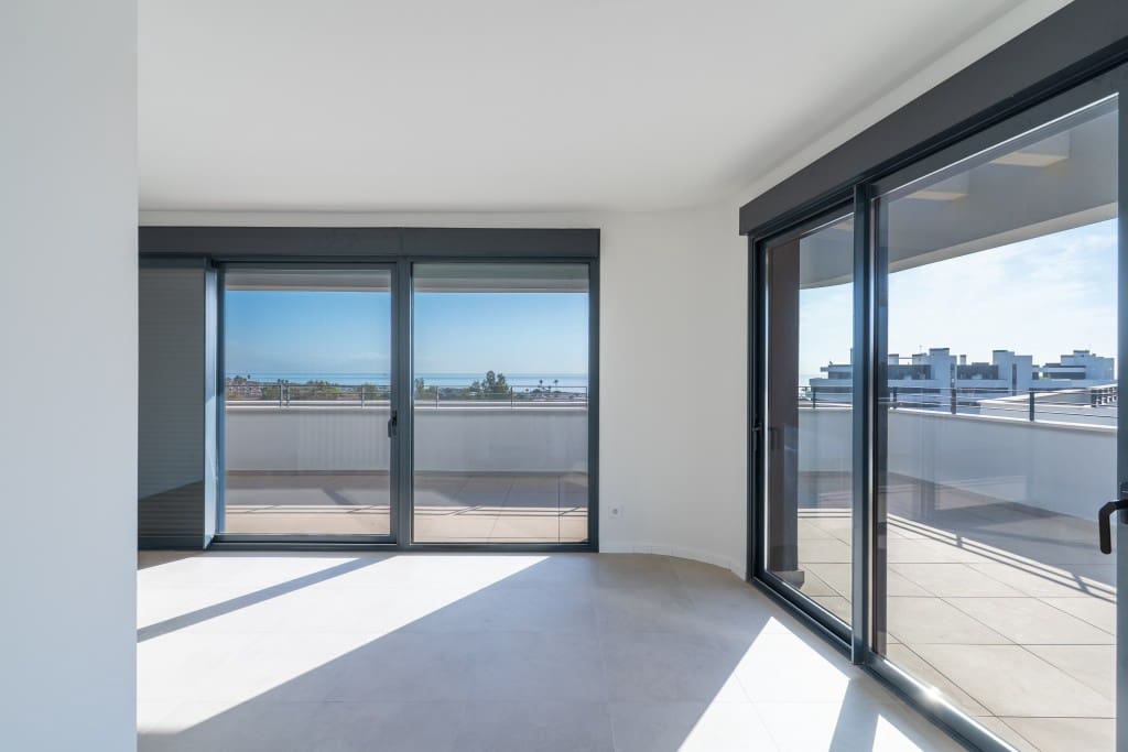 2 bedroom Penthouse for sale in Torremolinos with pool - € 925,000 (Ref: 9294948)