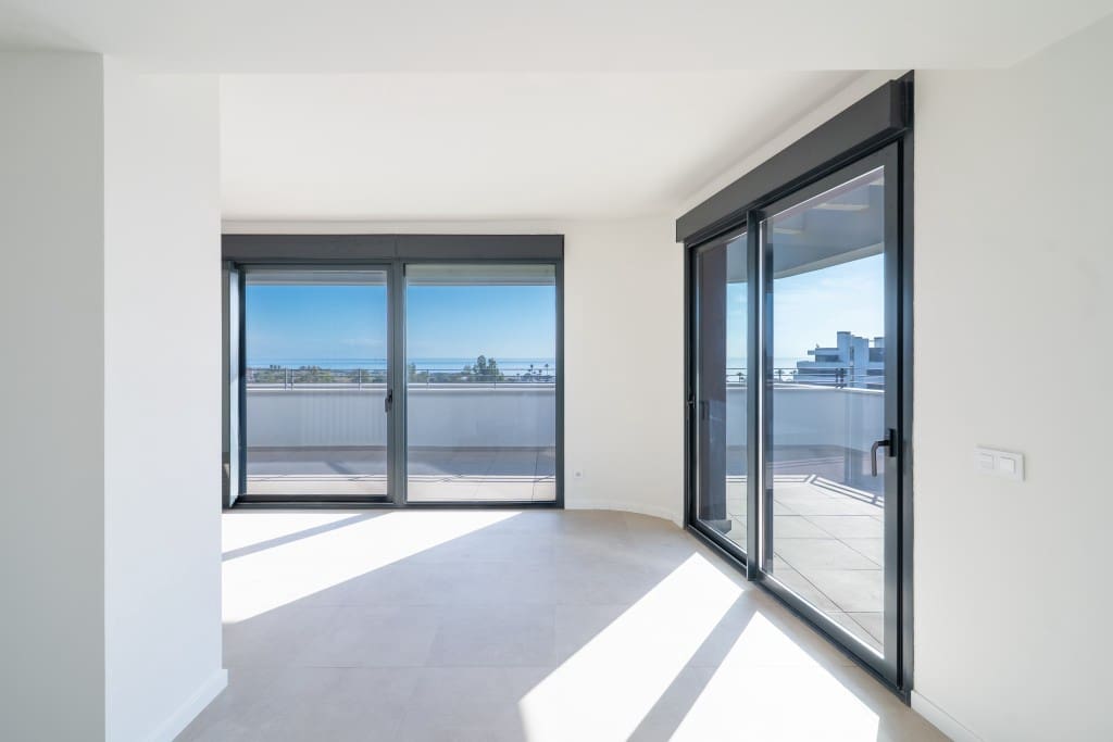 2 bedroom Penthouse for sale in Torremolinos with pool - € 925,000 (Ref: 9294948)