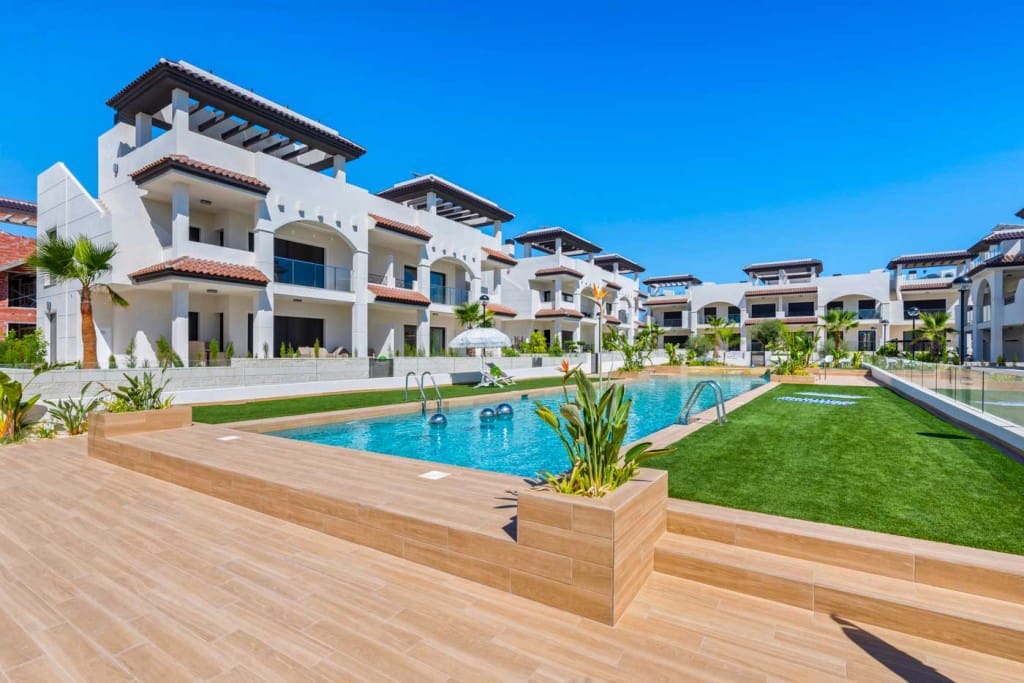 2 soveværelse Penthouse til salg i Ciudad Quesada med swimmingpool - € 313.000 (Ref: 9296763)