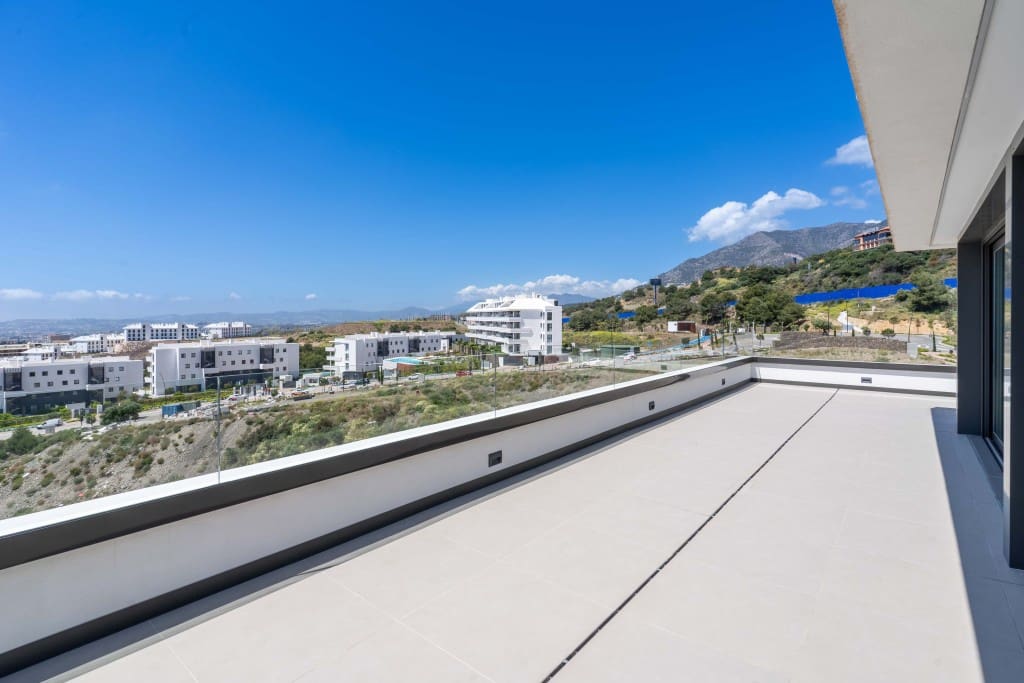 3 quarto Penthouse para venda em Benalmadena com piscina garagem - 1 295 000 € (Ref: 9300880)