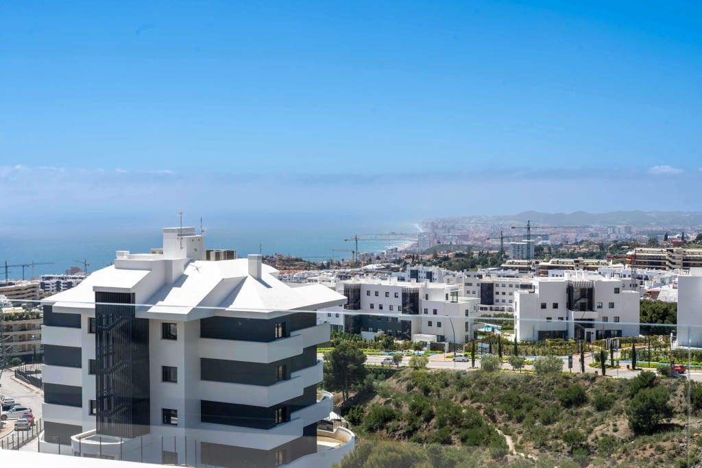 3 quarto Penthouse para venda em Benalmadena com piscina garagem - 1 295 000 € (Ref: 9300880)