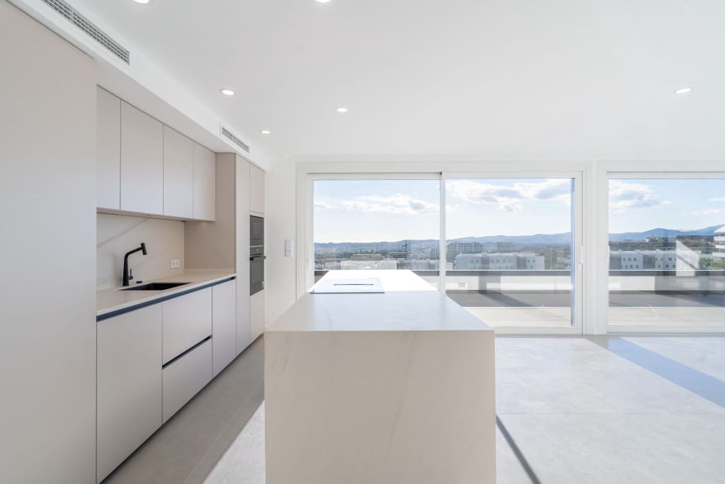 3 quarto Penthouse para venda em Benalmadena com piscina garagem - 1 295 000 € (Ref: 9300880)