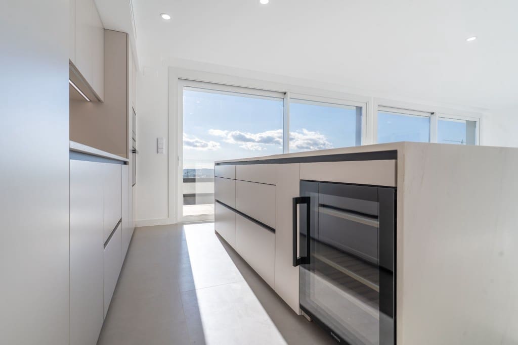 3 quarto Penthouse para venda em Benalmadena com piscina garagem - 1 295 000 € (Ref: 9300880)