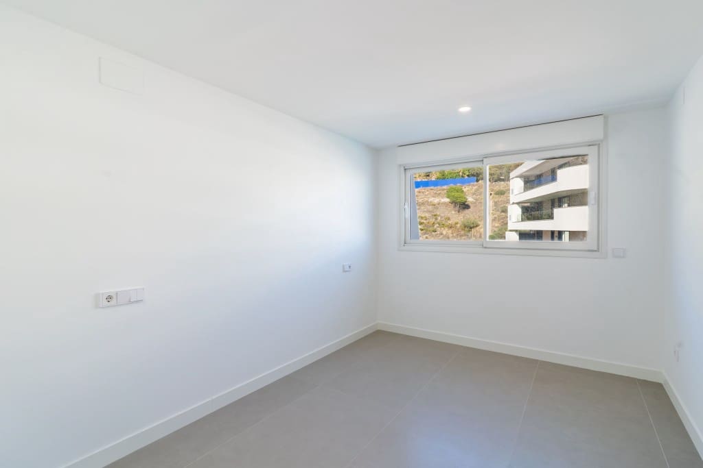 3 quarto Penthouse para venda em Benalmadena com piscina garagem - 1 295 000 € (Ref: 9300880)