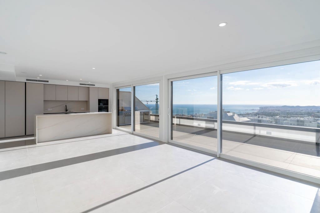 3 quarto Penthouse para venda em Benalmadena com piscina garagem - 1 295 000 € (Ref: 9300880)