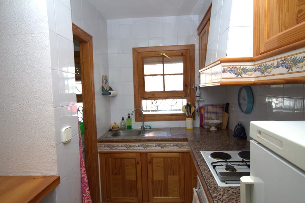 3 sypialnia Apartament na sprzedaż w Villamartin z basenem garażem - 210 000 € (Ref: 9310690)