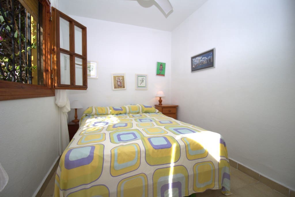 3 sypialnia Apartament na sprzedaż w Villamartin z basenem garażem - 210 000 € (Ref: 9310690)