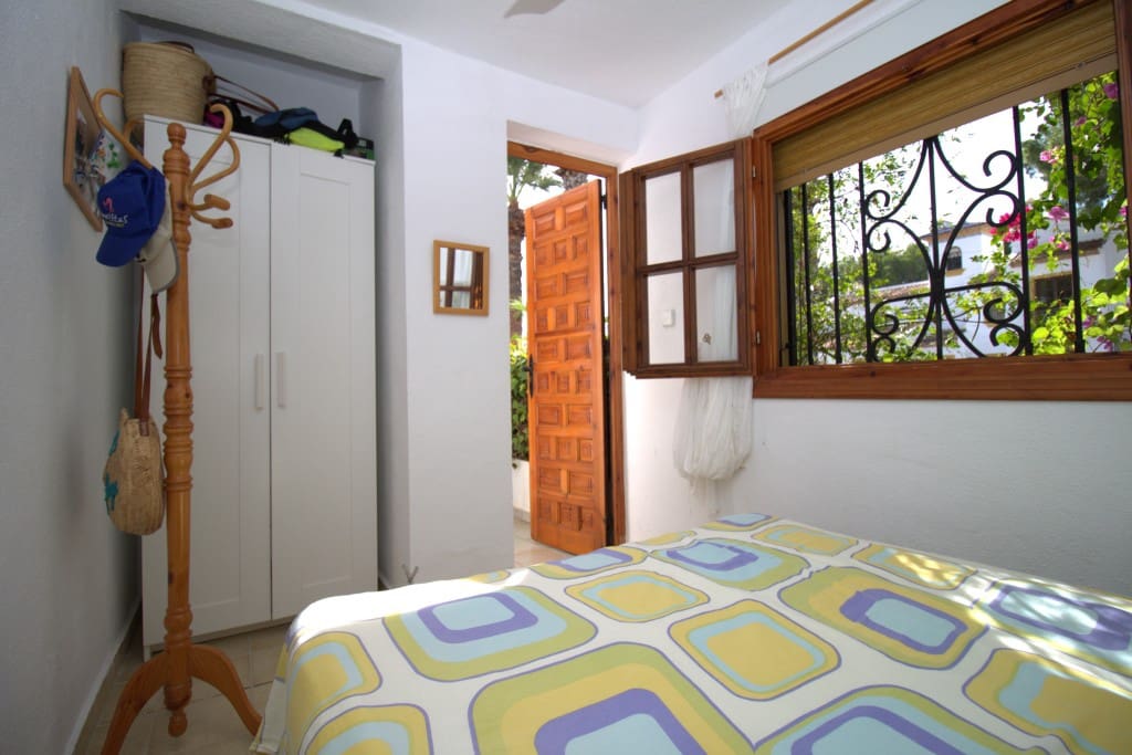 3 sypialnia Apartament na sprzedaż w Villamartin z basenem garażem - 210 000 € (Ref: 9310690)