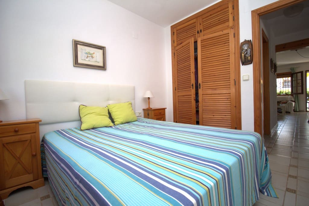 3 sypialnia Apartament na sprzedaż w Villamartin z basenem garażem - 210 000 € (Ref: 9310690)