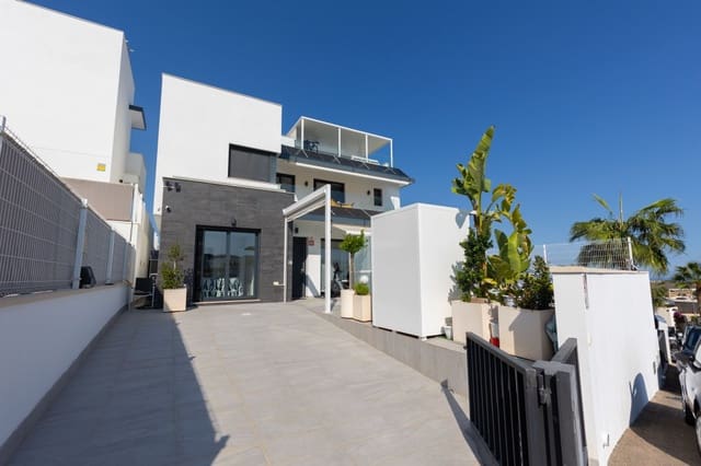 3 Zimmer Villa zu verkaufen in San Miguel de Salinas mit Pool Garage - 529.900 € (Ref: 9310691)