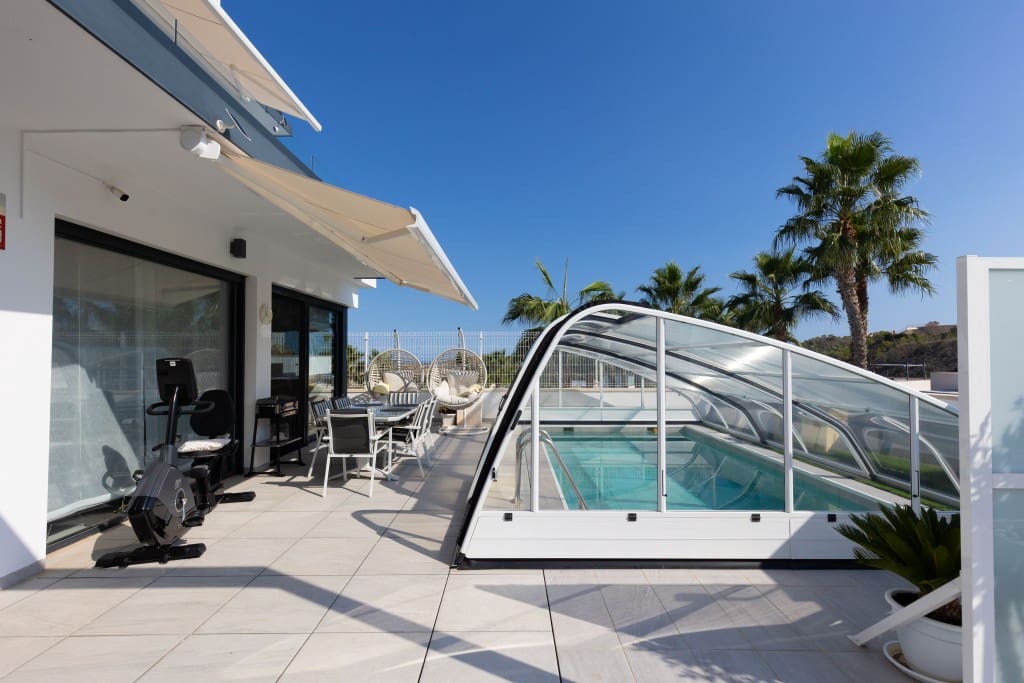 3 Zimmer Villa zu verkaufen in San Miguel de Salinas mit Pool Garage - 529.900 € (Ref: 9310691)