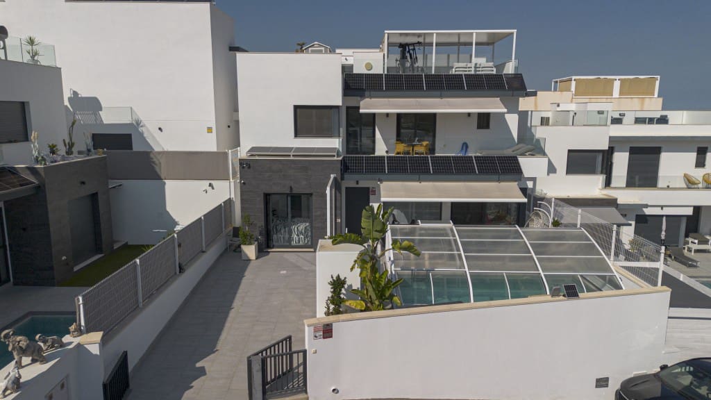 3 Zimmer Villa zu verkaufen in San Miguel de Salinas mit Pool Garage - 529.900 € (Ref: 9310691)